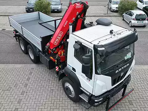 Trucks Iveco Astra Crane truck - export Afrique 